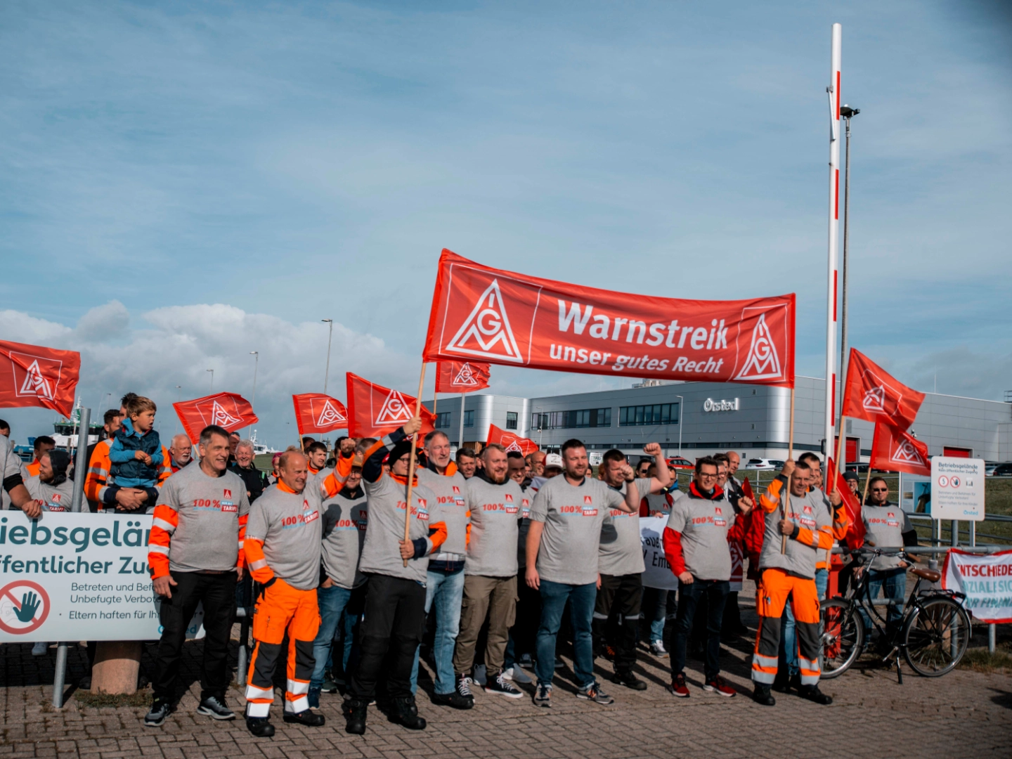 IG Metall Mitglieder streiken bei Orsted