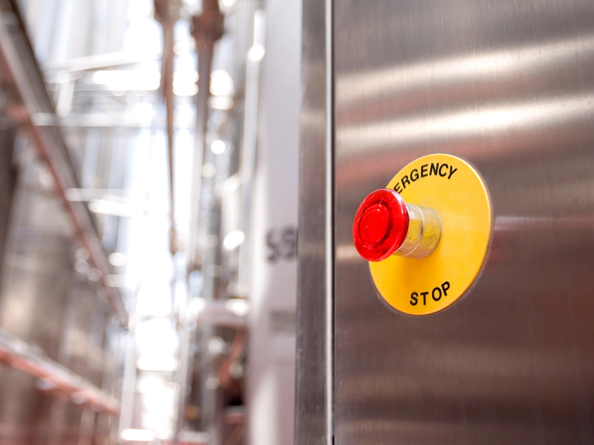 Notausschalter in einem Betrieb.